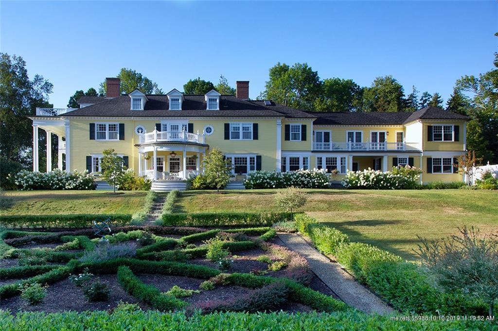Colonial Homes