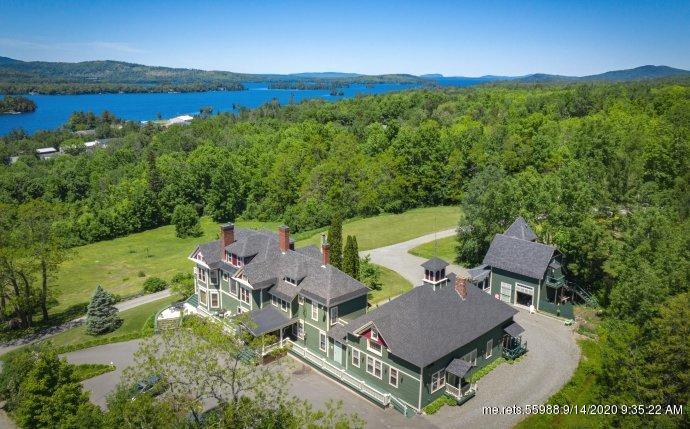 Homes Near Lakes