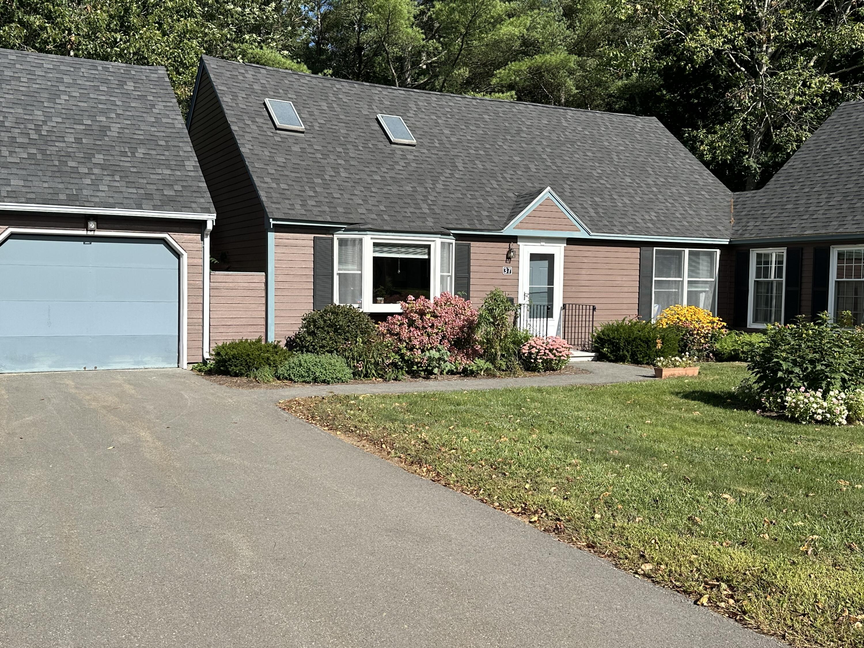 37 Cortland Circle Court W Bangor ME 04401